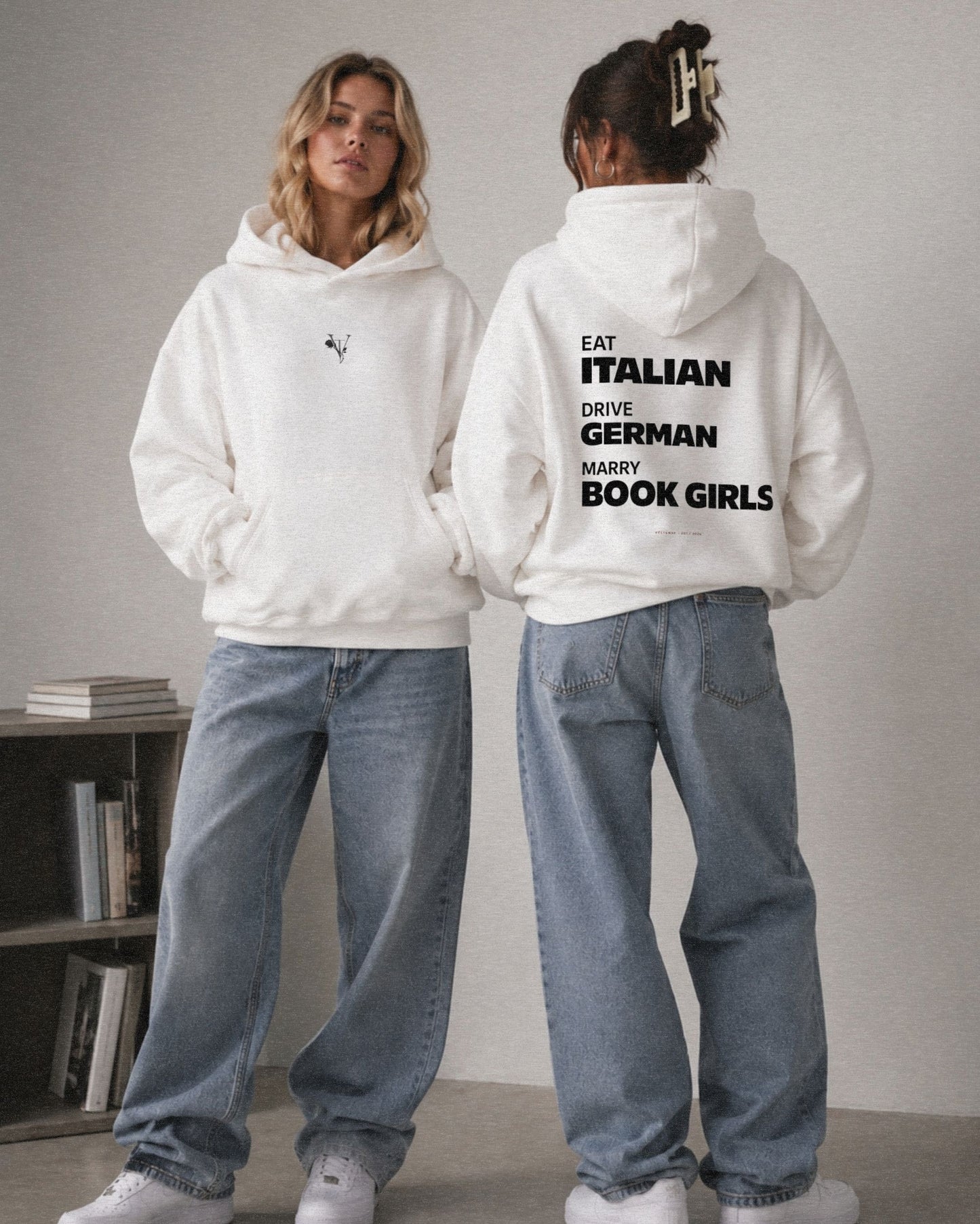 MARRY BOOK GIRLS - OVERSIZED HOODIE