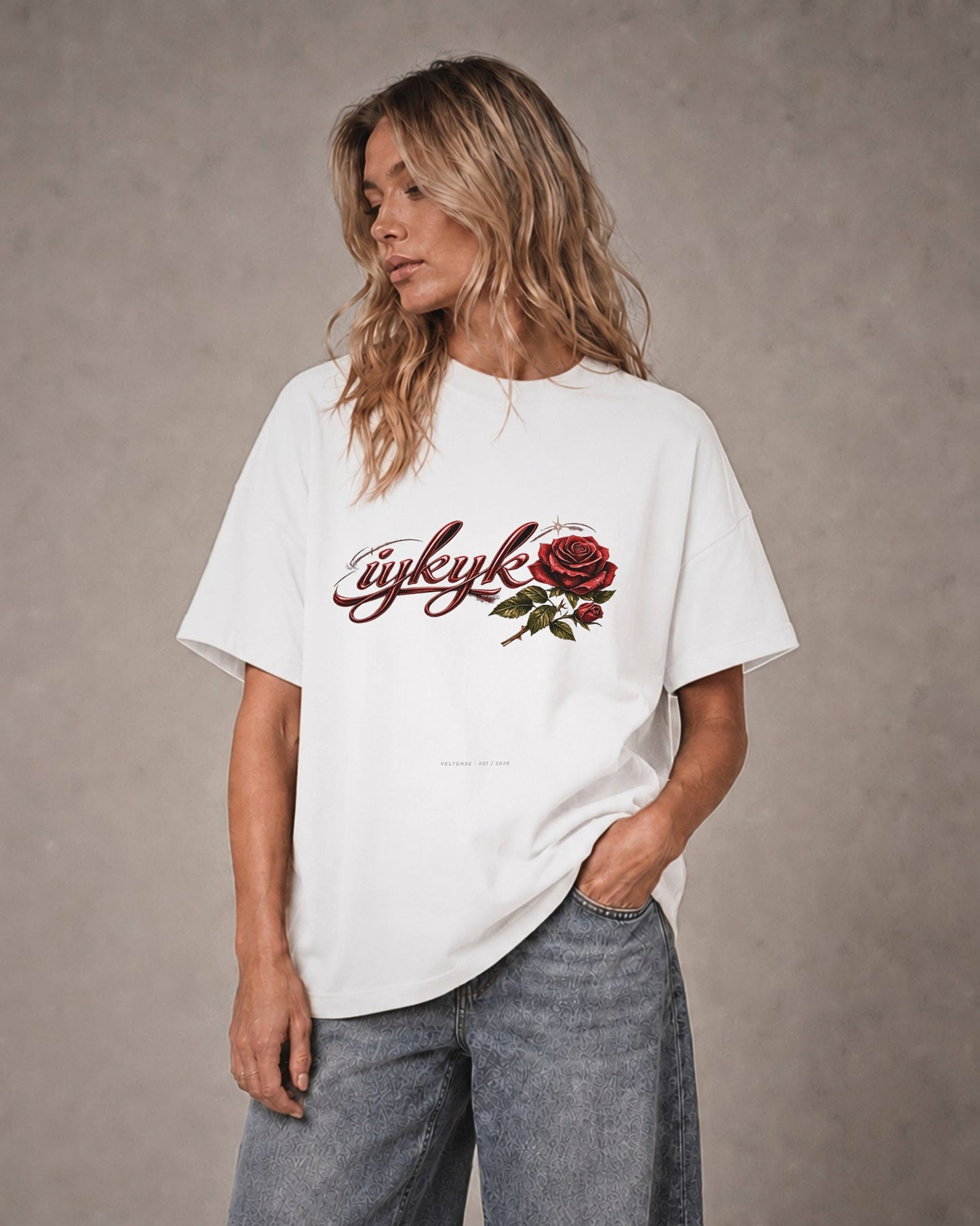 IYKYK - OVERSIZED T-SHIRT