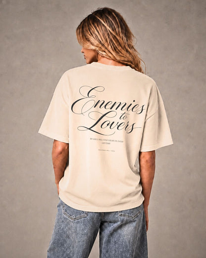 ENEMIES TO LOVERS - OVERSIZED T-SHIRT